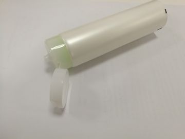 Yüz Temizleyici İnci Beyaz Plastik Tüpler Sıkmak PBL Dia 40 Ve 170mm Yükseklik 100g